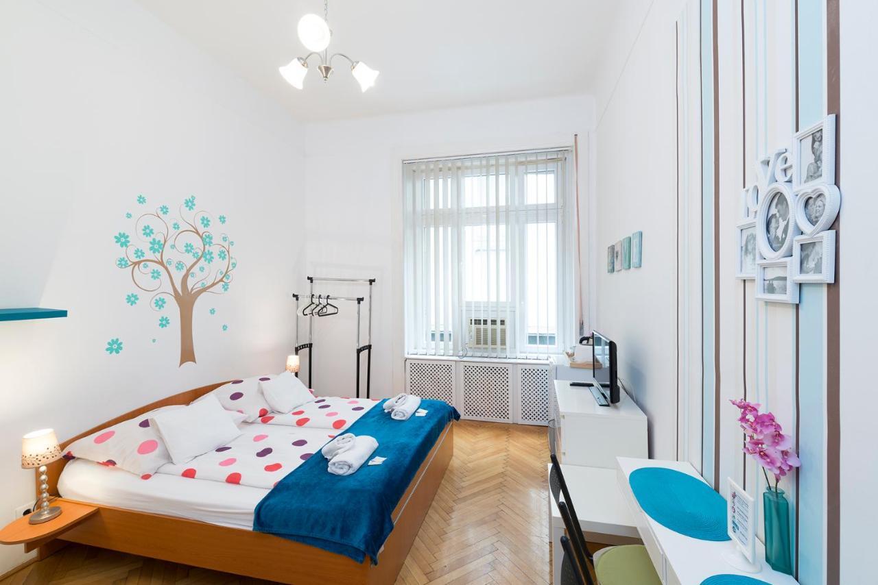 Studio 4U Apartment Budapesta Exterior foto