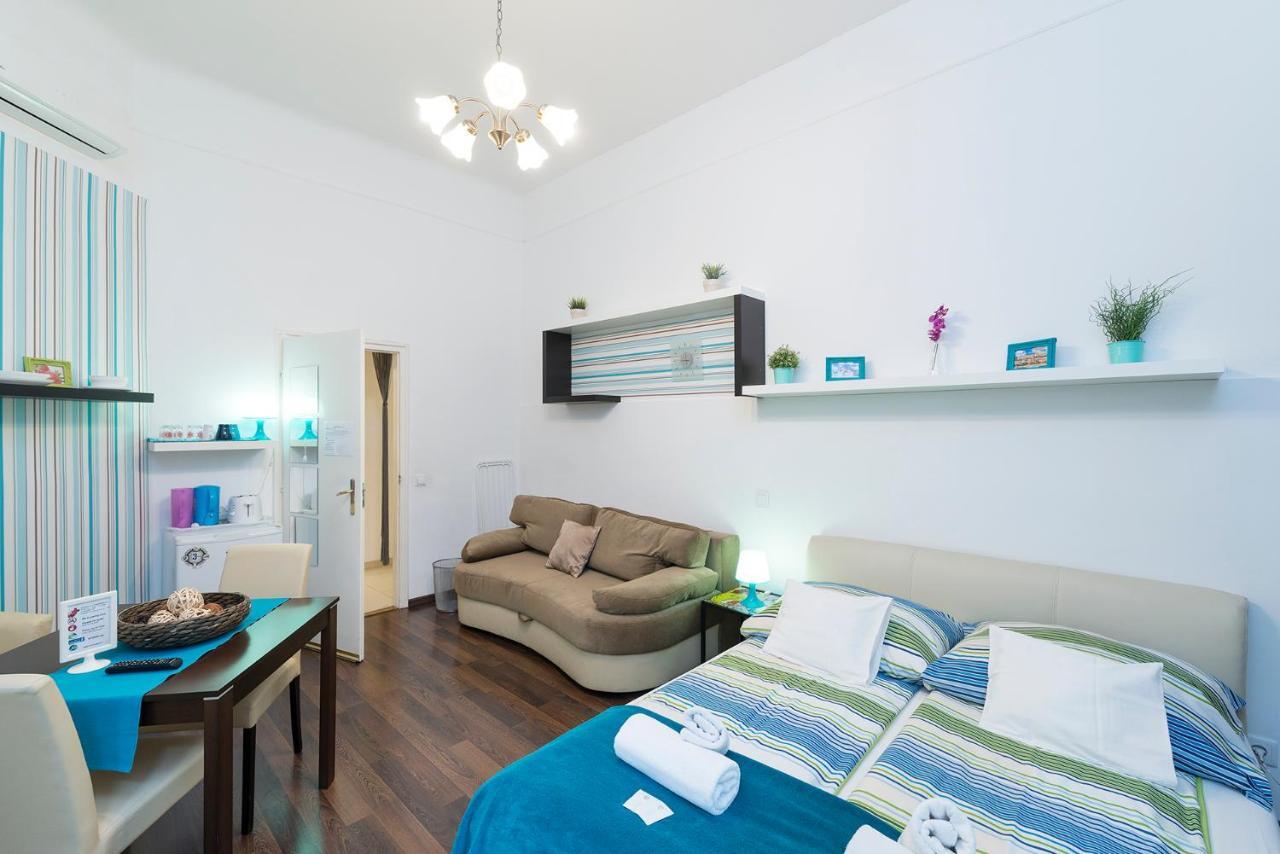 Studio 4U Apartment Budapesta Exterior foto